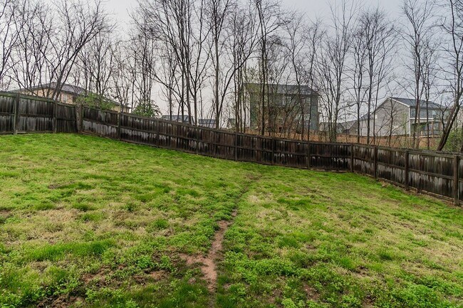 Building Photo - 1101 Ishee Dr