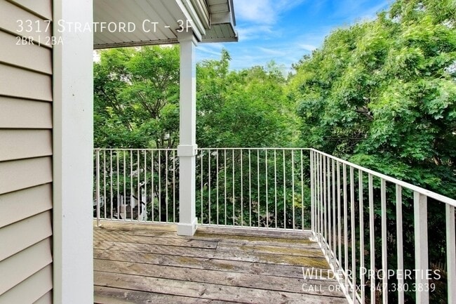 Building Photo - 3317 Stratford Ct