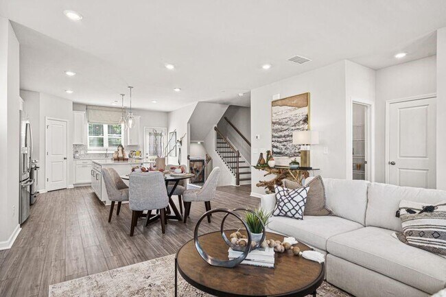 Building Photo - 3669 Willingham Run SW