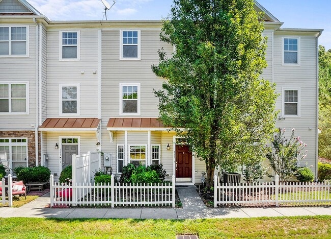 Building Photo - 11701 Coppergate Dr