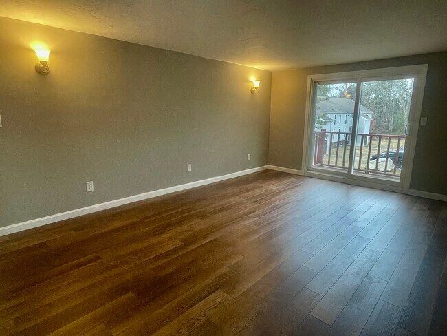 Building Photo - 11 Tideview Path