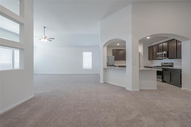 Building Photo - 313 Sonbria Pass