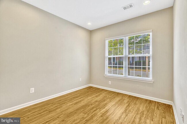 Building Photo - 25368 Shipley Terrace