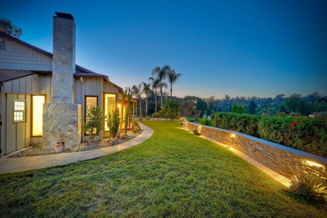 Building Photo - 125 Hummingbird Hill