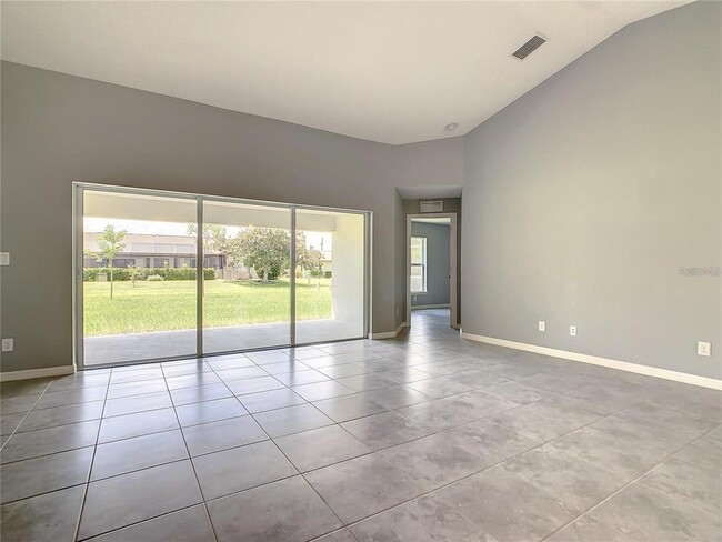 Building Photo - 27307 Tierra Del Fuego Cir