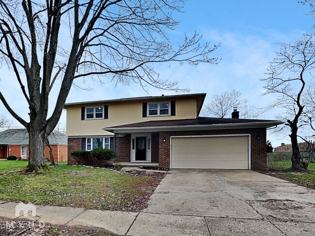 Building Photo - 5096 Pebble Ln