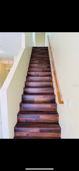 Building Photo - 1005 Universal Rest Pl