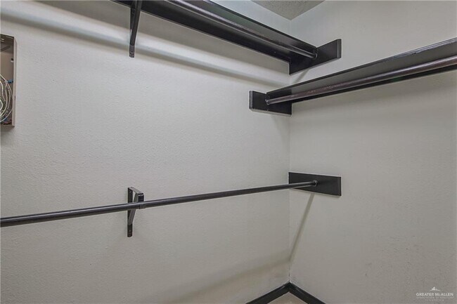 Building Photo - 45 Toronto Ave