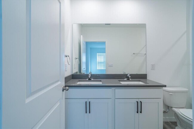 Building Photo - 2466 Riversong Ldg Ln