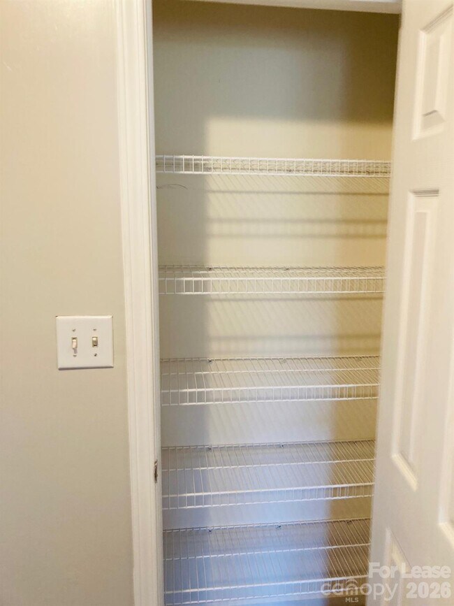 Building Photo - 8004 Strandhill Rd