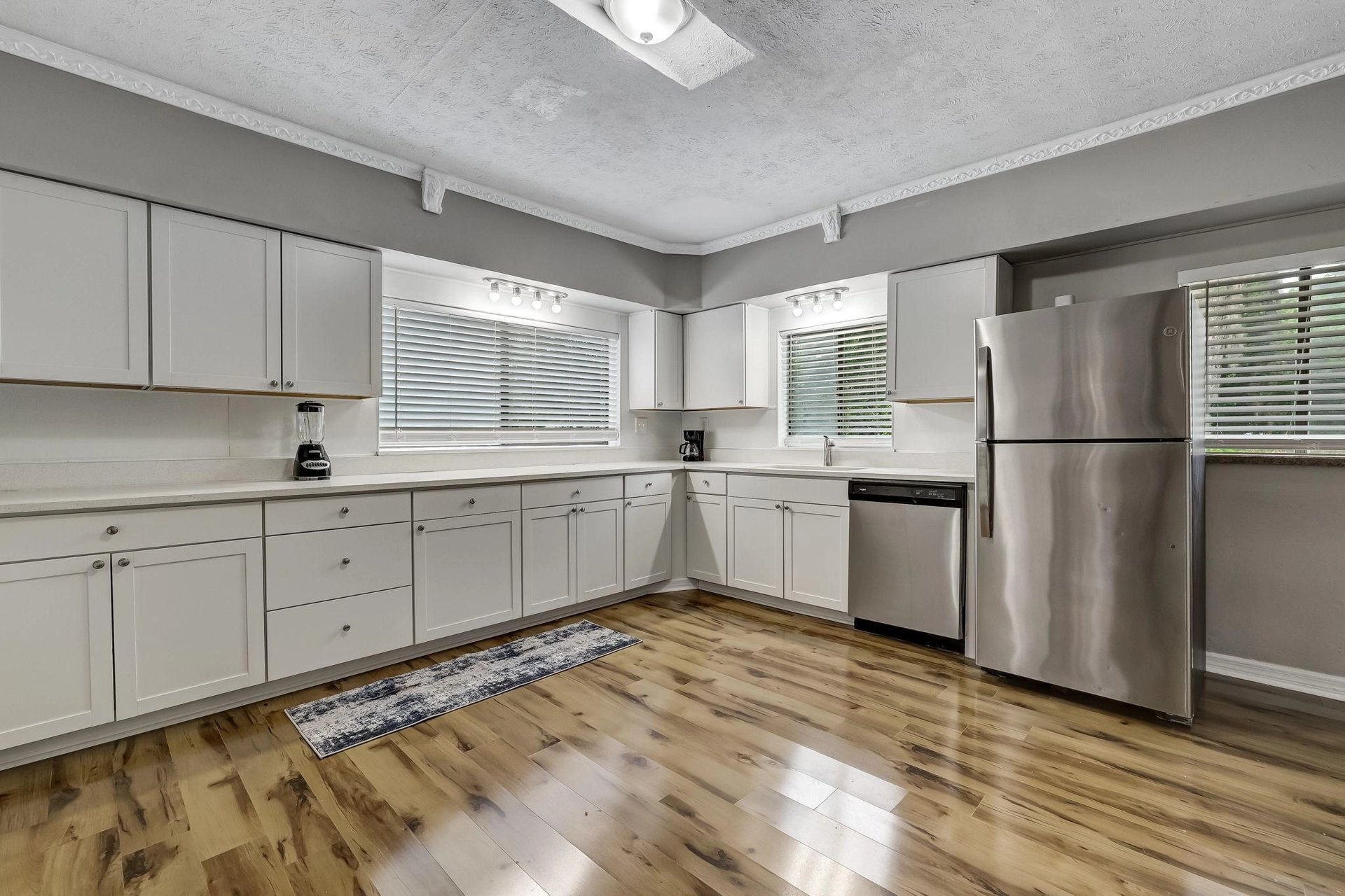 Building Photo - 7206 Ridgeway Rd N