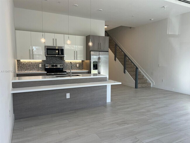 Building Photo - 4416 NW 9th St.