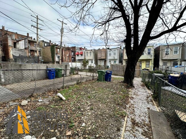 Building Photo - 3 Bedroom with Fenced Yard and Spacious Primary Bedroom near Coppin University