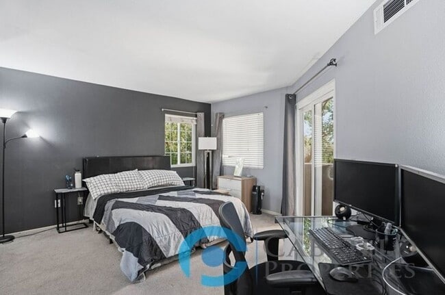 Building Photo - 11115 Affinity Ct