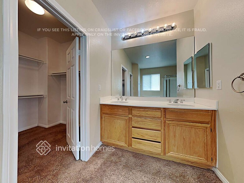 Building Photo - 44027 42nd St W