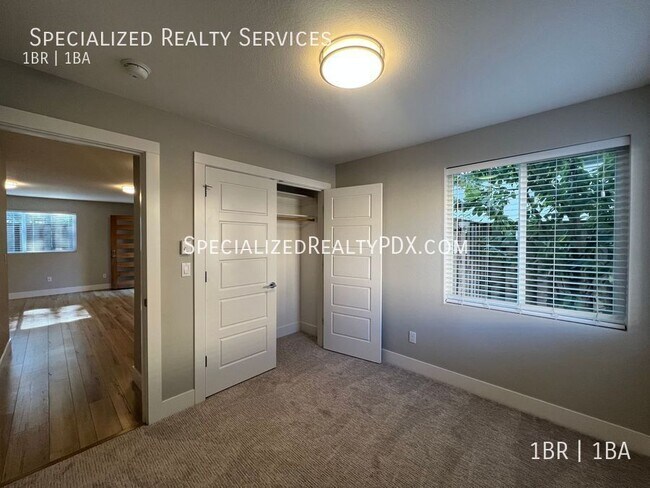 Building Photo - 1414 SE Franklin-#A