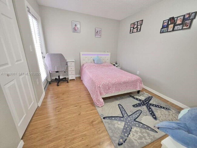 Building Photo - 15871 SW 86th Terrace