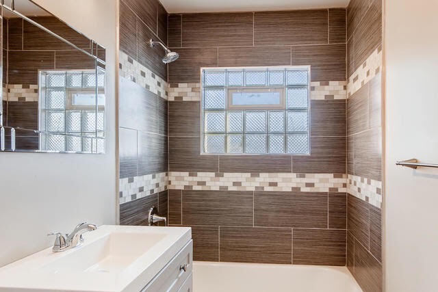 Building Photo - 436 N Gerard Ave