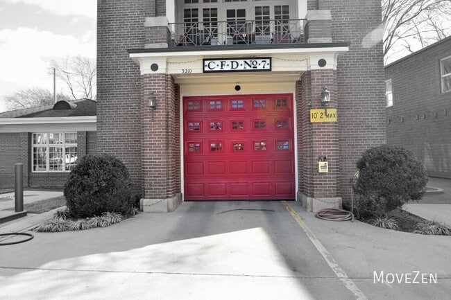 Building Photo - 3205 N Davidson St