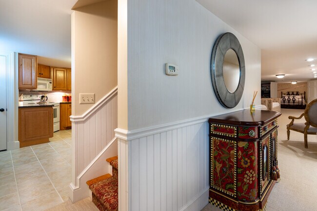 Building Photo - 3 Barclay Sq