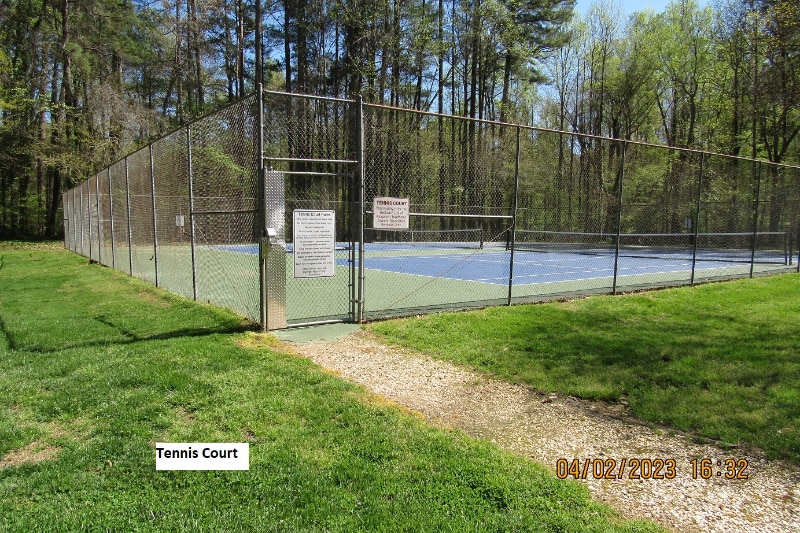 Building Photo - 5738 Forest Lawn Ct