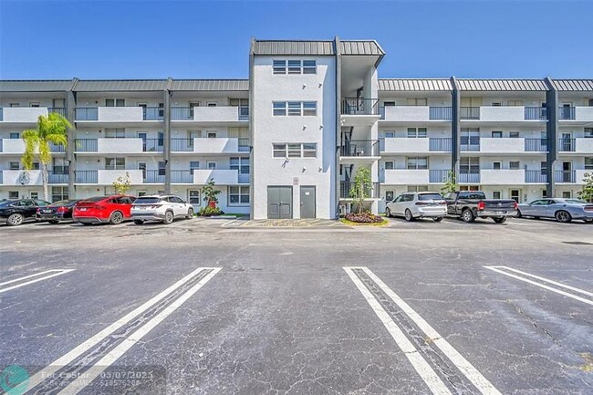 Building Photo - 777 S Federal Hwy