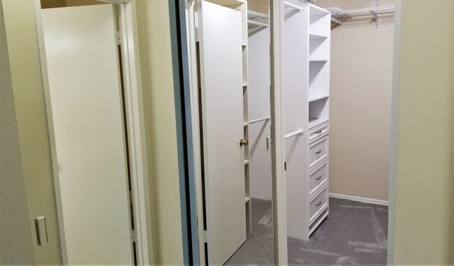 Building Photo - Beautiful 2 Bed, 2 Bath Condo in Great Valley Village Neighborhood