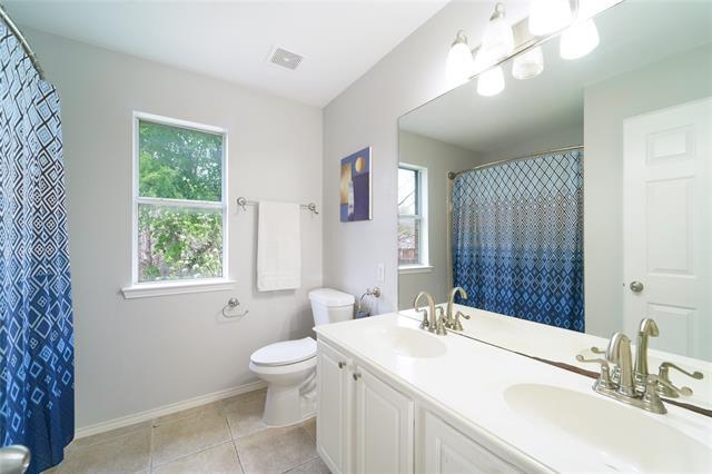 Building Photo - 2813 Ariel Cove