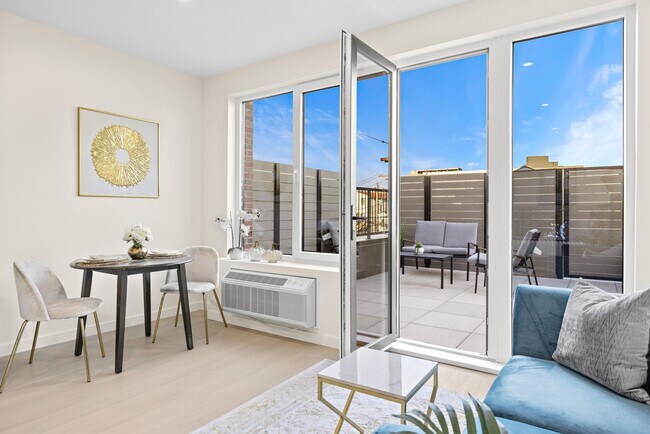 Building Photo - 1 Mallory Ave