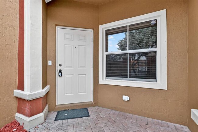 Building Photo - 6103 NW 116 Pl