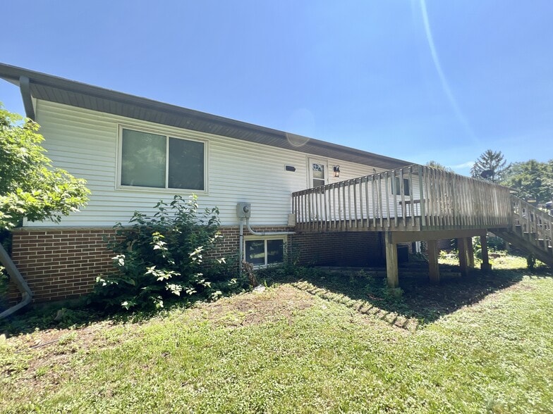 Building Photo - 2904 Northbrook Dr
