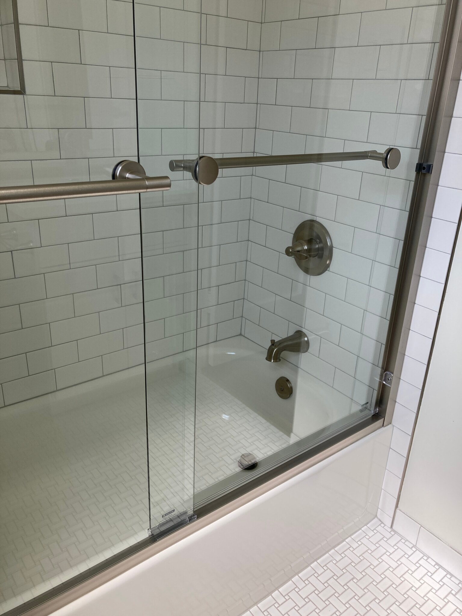 Shower over tub - 271 Wayne Ave
