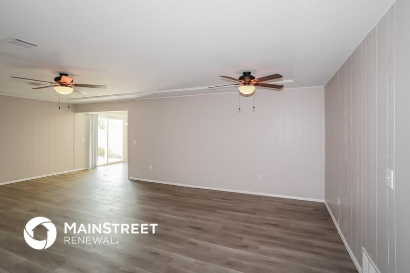 Building Photo - 16 SW 65th St