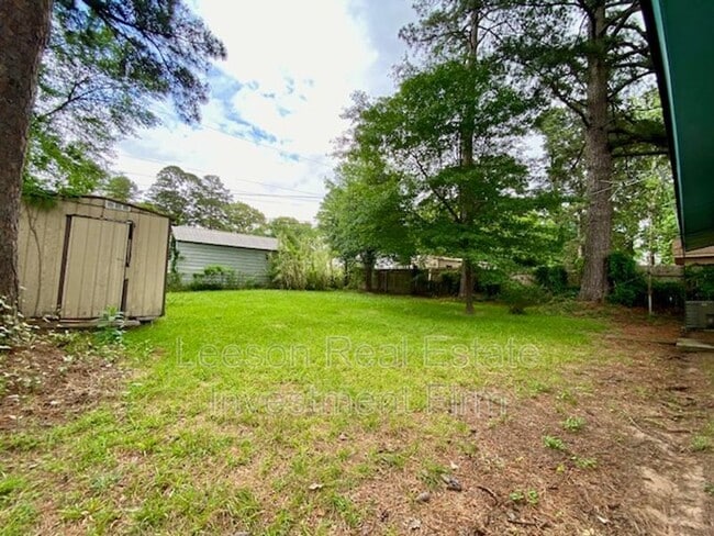 Building Photo - 2838 Smithfield Rd