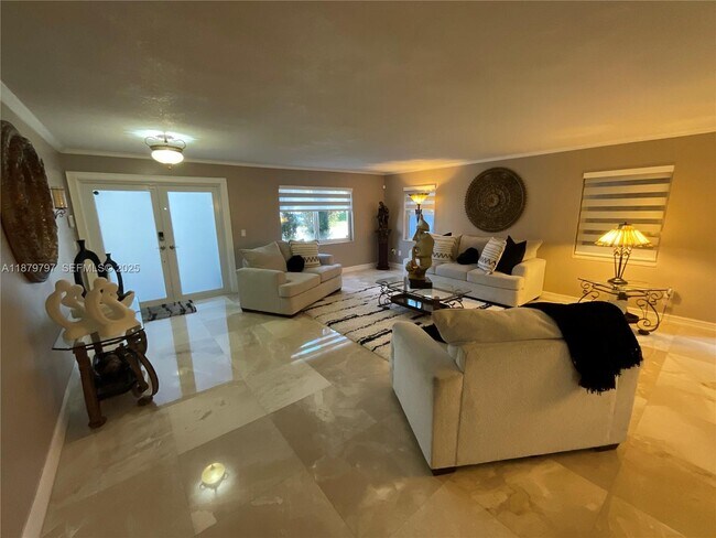 Building Photo - 9710 SW 13th St