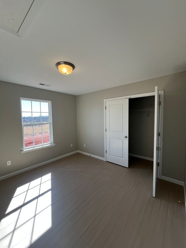 Building Photo - 494 State Rd S-42-2289