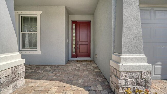 Building Photo - 16905 Sweetwater Village Dr