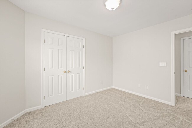 Building Photo - (Coming Soon) 4 Bedroom Home with a Bonus Room in Ballantyne!