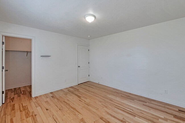 Building Photo - 503 N 850 W