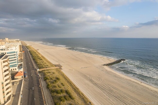 Building Photo - 120 Mitchell Ave