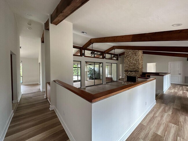 Building Photo - 7243 Encina Ln