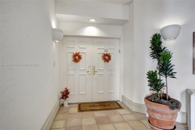Building Photo - 3900 Island Blvd