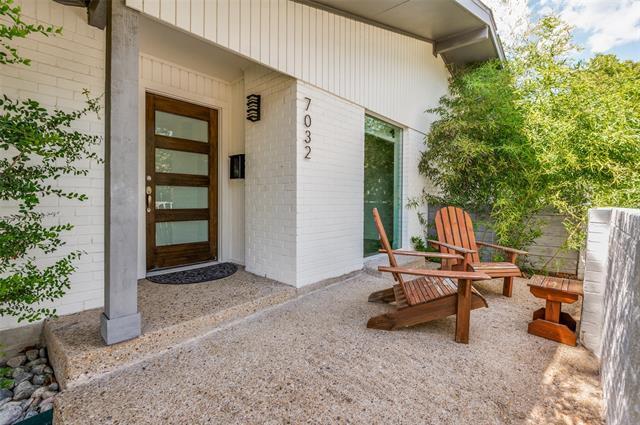 Building Photo - 7032 Briarmeadow Dr