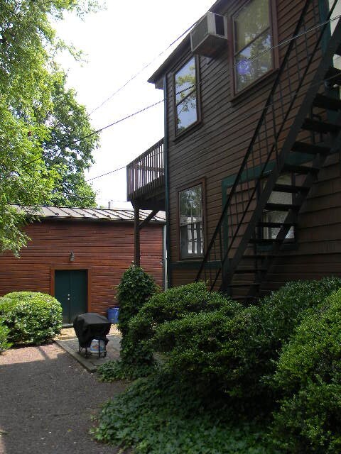 Building Photo - 236 W Barnard St