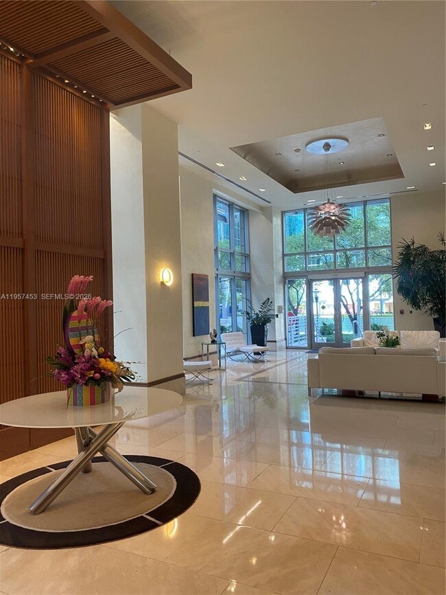 Building Photo - 1050 Brickell Ave