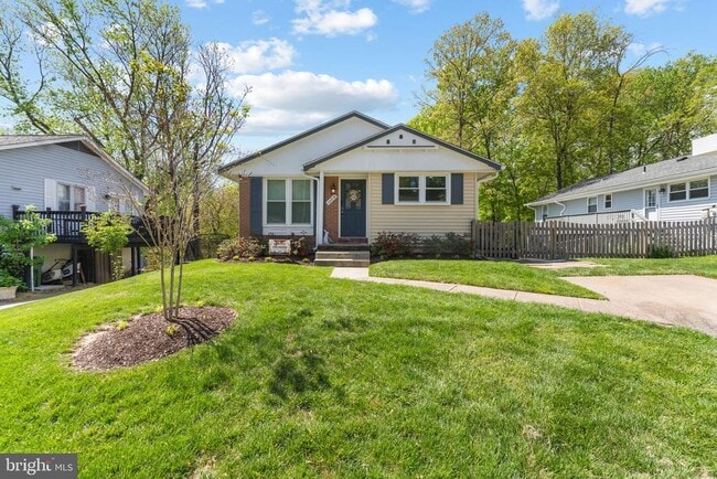 Building Photo - 12816 Greenhall Dr