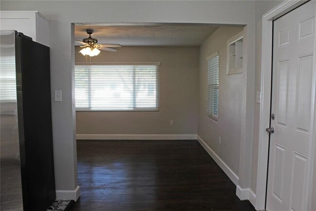 Building Photo - 840 Susan Dr