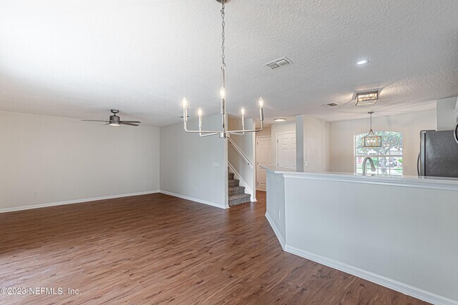 Building Photo - 2315 Wood Hollow Ln