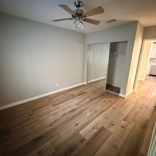 Building Photo - 4033 Linwood Pl