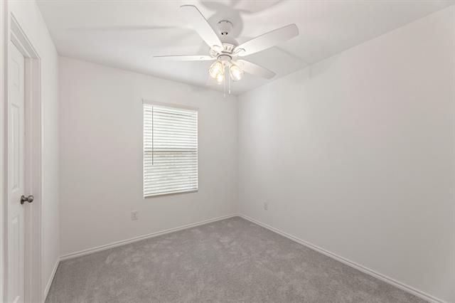 Building Photo - 816 Breakwater Dr